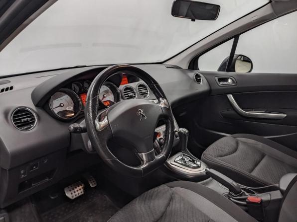 Peugeot 408 I с пробегом 2016 года, цена 750 000 рублей, 150110 км, седан, Автокод Объявления