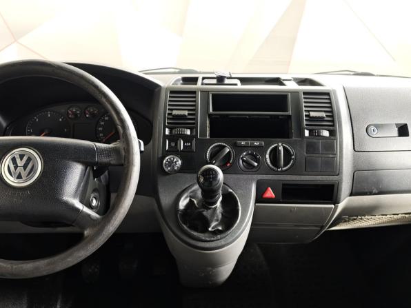 Volkswagen Transporter T5 с пробегом 2004 года, цена 873 000 рублей, 386960 км, фургон, Автокод Объявления
