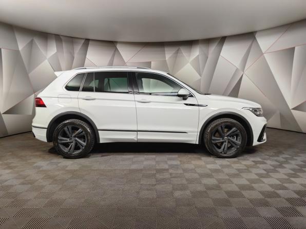 Volkswagen Tiguan II Рестайлинг с пробегом 2022 года, цена 3 877 000 рублей, 82368 км, внедорожник, Автокод Объявления