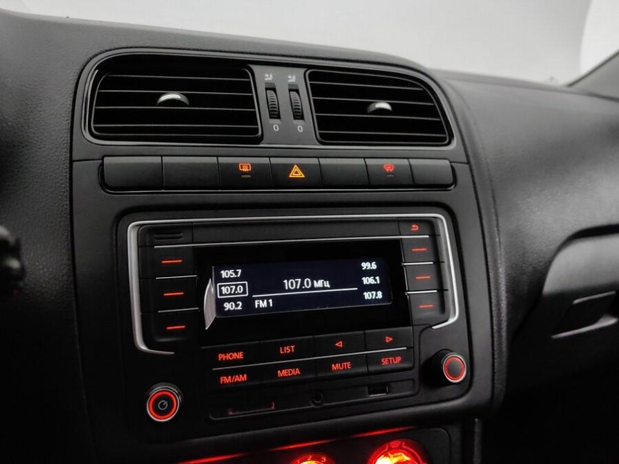 Volkswagen Polo V Рестайлинг Подольск  - изображение 14