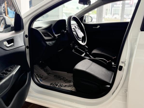 Hyundai Solaris II Рестайлинг с пробегом 2020 года, цена 1 294 000 рублей, 177012 км, седан, Автокод Объявления