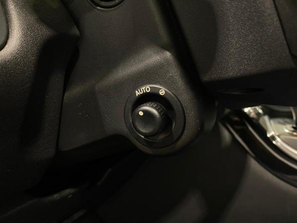 Land Rover Range Rover Sport I Рестайлинг с пробегом 2011 года, цена 2 150 000 рублей, 122300 км, внедорожник, Автокод Объявления
