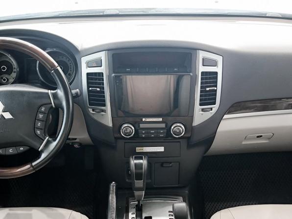 Mitsubishi Pajero IV Рестайлинг 2 с пробегом 2020 года, цена 3 450 000 рублей, 82277 км, внедорожник, Автокод Объявления