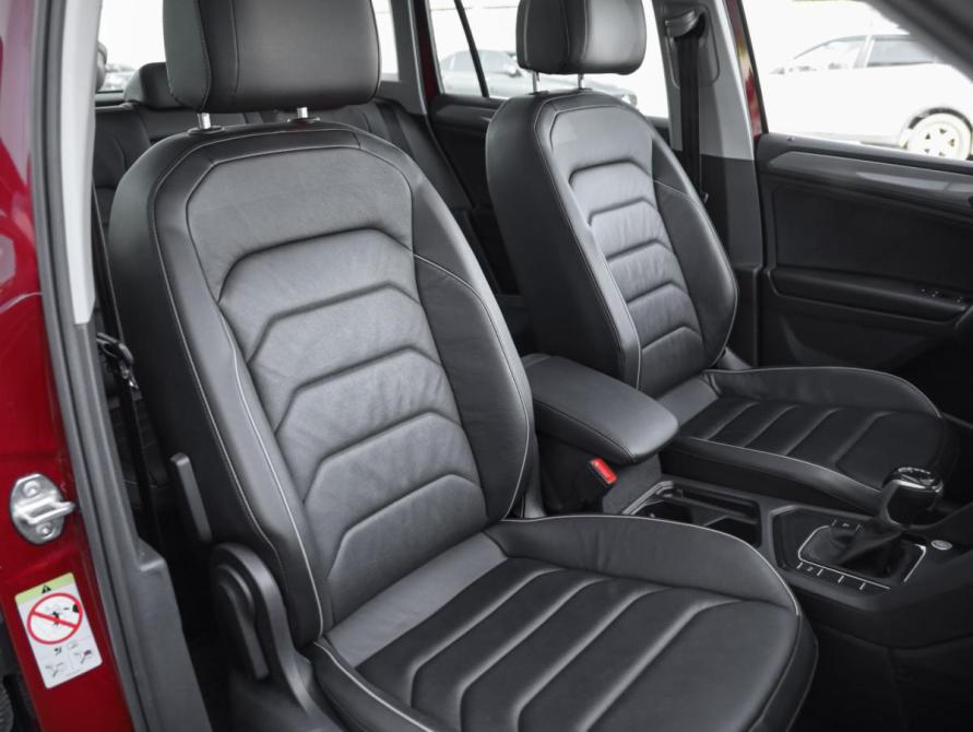 Volkswagen Tiguan II Рестайлинг Санкт-Петербург  - изображение 28