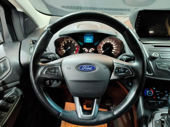 Ford Kuga II Рестайлинг с пробегом 2017 года, цена 1 680 000 рублей, 114062 км, внедорожник, Автокод Объявления