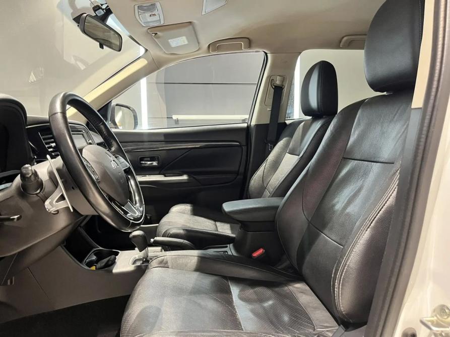 Mitsubishi Outlander III Рестайлинг 2 Новосибирск  - изображение 16
