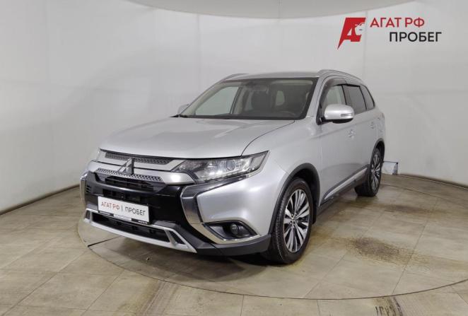 Mitsubishi Outlander III Рестайлинг 2 с пробегом 2018 года, цена 1 770 000 рублей, 235730 км, внедорожник, Автокод Объявления