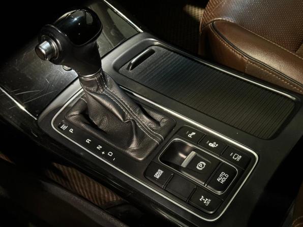 Kia Sorento III Prime с пробегом 2016 года, цена 2 140 000 рублей, 231412 км, внедорожник, Автокод Объявления