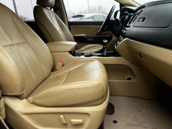 Kia Carnival III с пробегом 2018 года, цена 2 329 500 рублей, 151161 км, минивэн, Автокод Объявления