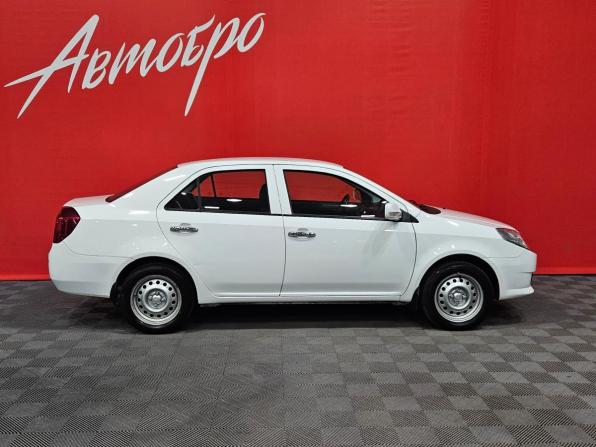 Geely MK I Рестайлинг с пробегом 2013 года, цена 530 000 рублей, 13304 км, седан, Автокод Объявления