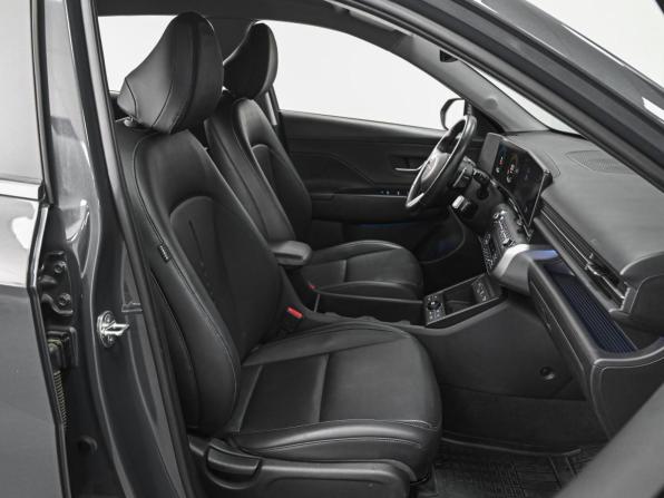 Hyundai Kona I Рестайлинг с пробегом 2023 года, цена 2 534 111 рублей, 26043 км, внедорожник, Автокод Объявления