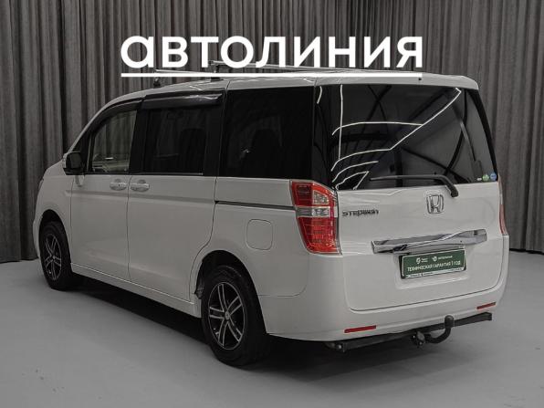 Honda Stepwgn IV Рестайлинг с пробегом 2012 года, цена 1 300 000 рублей, 202000 км, минивэн, Автокод Объявления