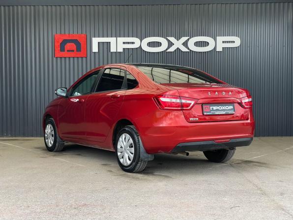 Lada (ВАЗ) Vesta I с пробегом 2021 года, цена 1 057 000 рублей, 107855 км, седан, Автокод Объявления