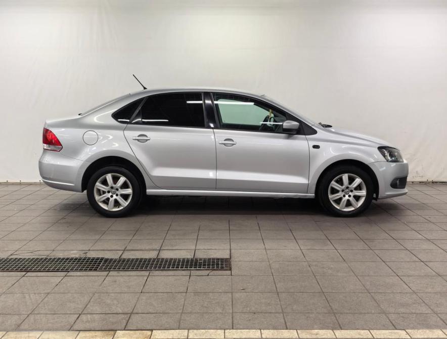 Volkswagen Polo V Санкт-Петербург  - изображение 4