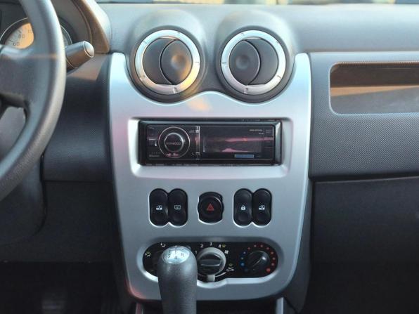 Renault Logan I Рестайлинг с пробегом 2011 года, цена 519 000 рублей, 117351 км, седан, Автокод Объявления