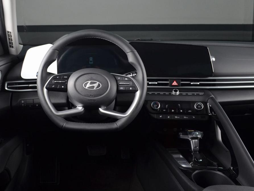 Hyundai Elantra VII (CN7) Рестайлинг Кемерово  - изображение 9