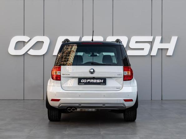 Skoda Yeti I Рестайлинг с пробегом 2016 года, цена 1 448 000 рублей, 95701 км, внедорожник, Автокод Объявления