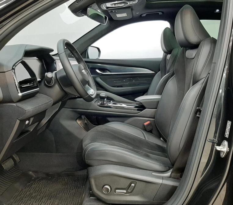 Geely Monjaro I Москва  - изображение 10