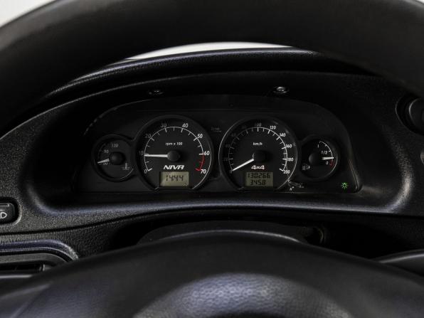 Chevrolet Niva I Рестайлинг с пробегом 2018 года, цена 790 000 рублей, 130264 км, внедорожник, Автокод Объявления