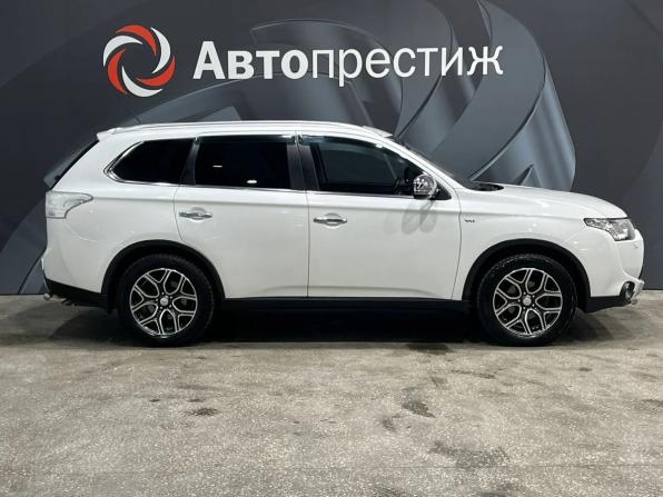 Mitsubishi Outlander III с пробегом 2014 года, цена 1 595 000 рублей, 313000 км, внедорожник, Автокод Объявления