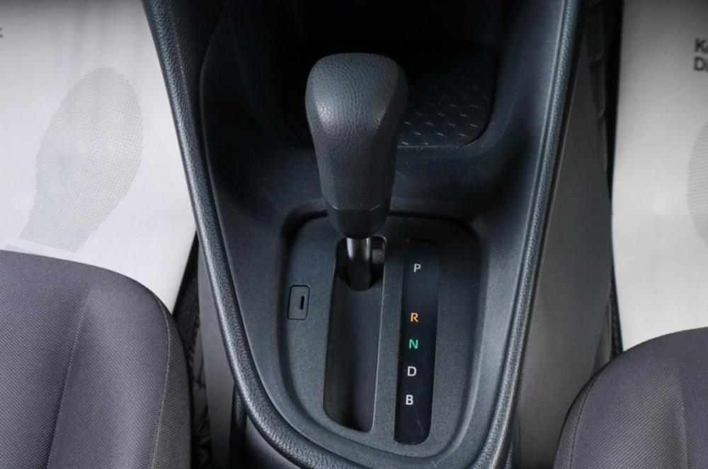 Toyota Yaris IV Челябинск  - изображение 17