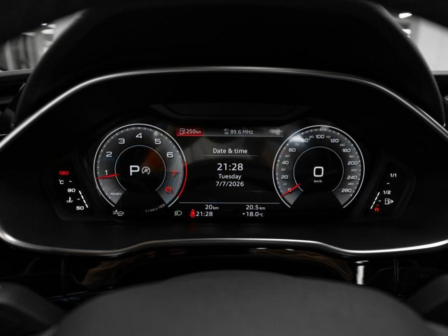 Audi Q3 II (F3) Москва  - изображение 12