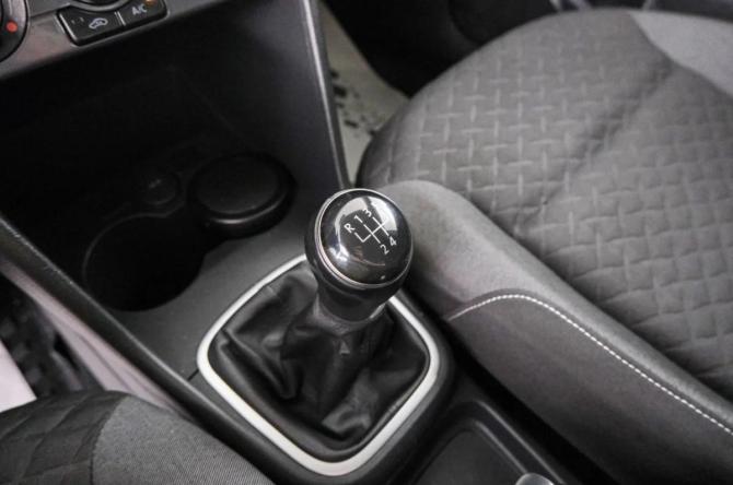 Volkswagen Polo V Рестайлинг с пробегом 2018 года, цена 1 229 000 рублей, 138000 км, седан, Автокод Объявления