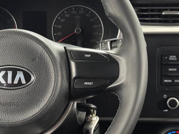 Kia Rio IV Рестайлинг с пробегом 2021 года, цена 1 590 000 рублей, 101928 км, хэтчбек, Автокод Объявления