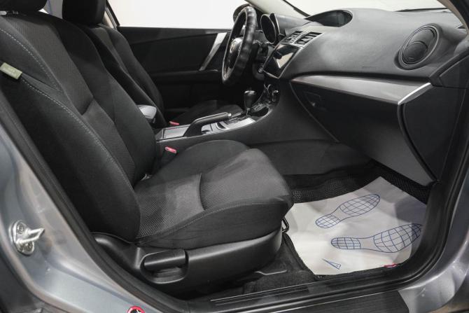 Mazda 3 II (BL) Рестайлинг с пробегом 2012 года, цена 889 000 рублей, 195939 км, хэтчбек, Автокод Объявления