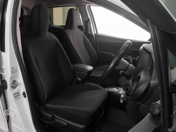Toyota Vitz III (XP130) Рестайлинг 2 с пробегом 2017 года, цена 1 179 000 рублей, 89122 км, хэтчбек, Автокод Объявления