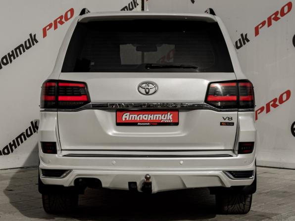 Toyota Land Cruiser 200 Series Рестайлинг 1 с пробегом 2013 года, цена 3 720 000 рублей, 277358 км, внедорожник, Автокод Объявления