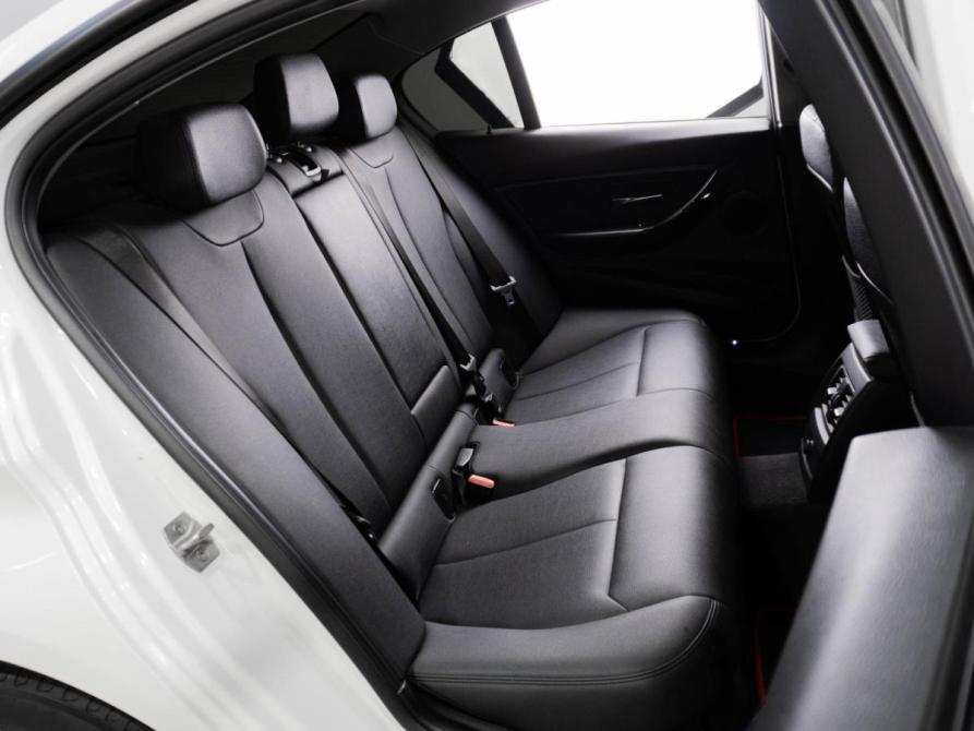 BMW 3 серии VI (F3x) Рестайлинг Тюмень  - изображение 7