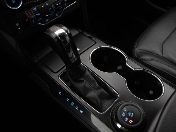 Ford Explorer V Рестайлинг с пробегом 2017 года, цена 2 385 900 рублей, 178319 км, внедорожник, Автокод Объявления