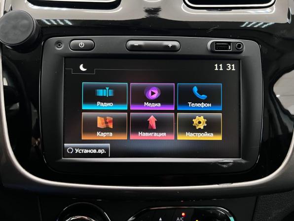 Renault Sandero II Рестайлинг с пробегом 2019 года, цена 1 130 000 рублей, 98200 км, хэтчбек, Автокод Объявления