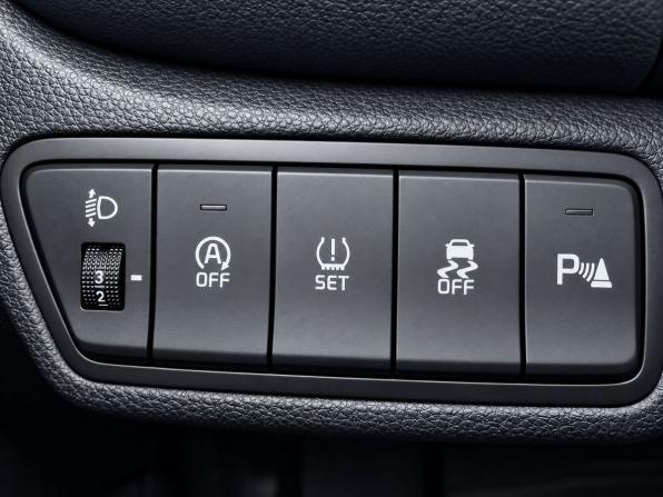 Kia Seltos I Рестайлинг с пробегом 2025 года, цена 2 320 000 рублей, 24358 км, внедорожник, Автокод Объявления