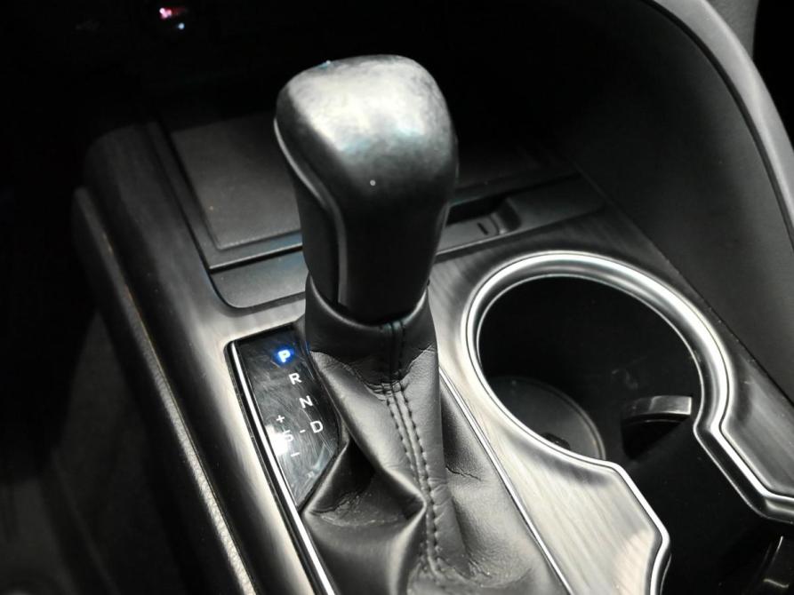 Toyota Camry VIII (XV70) Рестайлинг Екатеринбург  - изображение 16