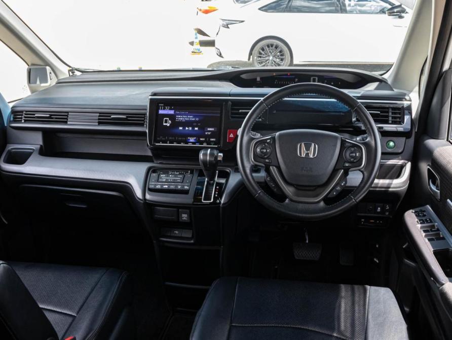 Honda Stepwgn V Рестайлинг Краснодар  - изображение 6