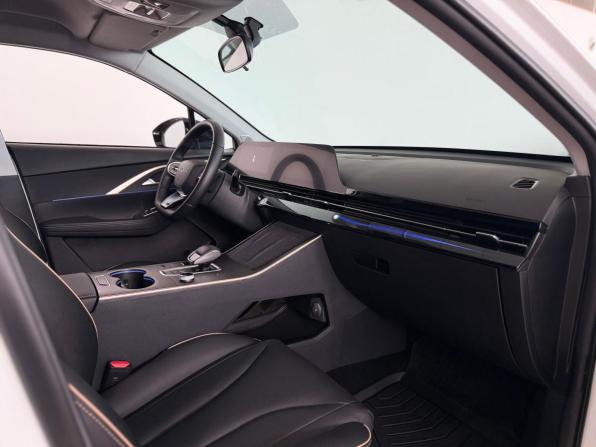 Omoda C5 I с пробегом 2023 года, цена 1 900 000 рублей, 15604 км, внедорожник, Автокод Объявления