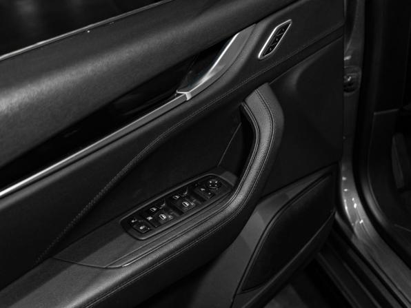 Maserati Levante I Рестайлинг с пробегом 2022 года, цена 6 499 000 рублей, 59667 км, внедорожник, Автокод Объявления