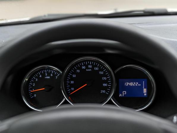 Renault Logan II с пробегом 2017 года, цена 750 000 рублей, 134808 км, седан, Автокод Объявления