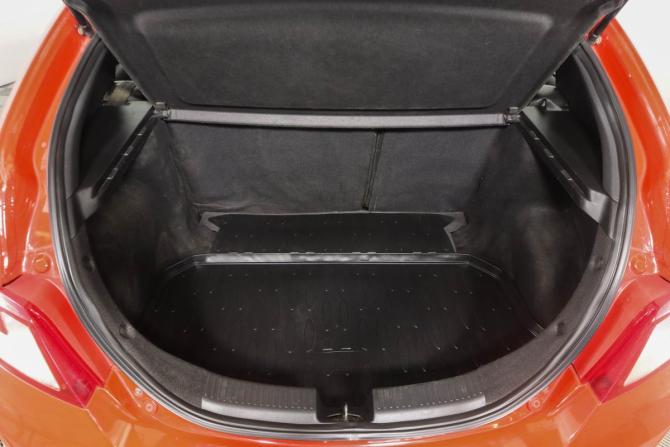 Geely Emgrand EC7 с пробегом 2013 года, цена 459 000 рублей, 120500 км, хэтчбек, Автокод Объявления
