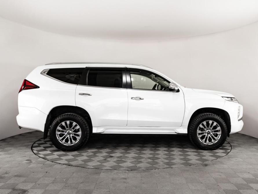 Mitsubishi Pajero Sport III Рестайлинг Санкт-Петербург  - изображение 4