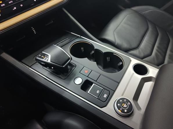 Volkswagen Touareg III с пробегом 2019 года, цена 4 379 000 рублей, 174321 км, внедорожник, Автокод Объявления