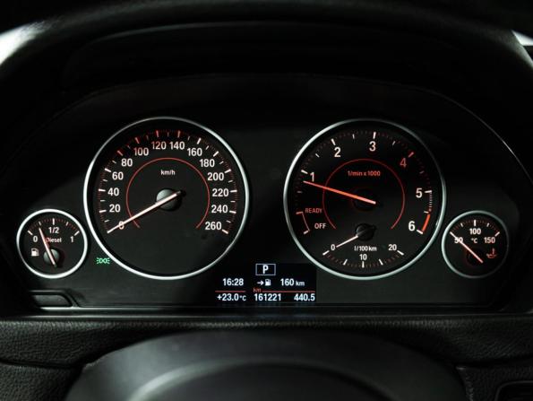 BMW 3 серии VI (F3x) Рестайлинг с пробегом 2018 года, цена 2 599 700 рублей, 161200 км, лифтбек, Автокод Объявления