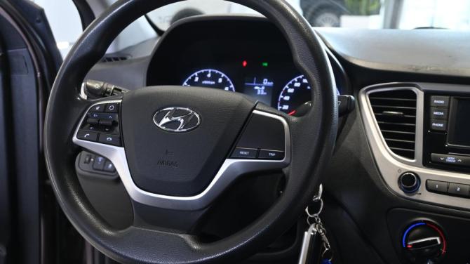 Hyundai Solaris II Рестайлинг с пробегом 2020 года, цена 1 350 000 рублей, 97264 км, седан, Автокод Объявления
