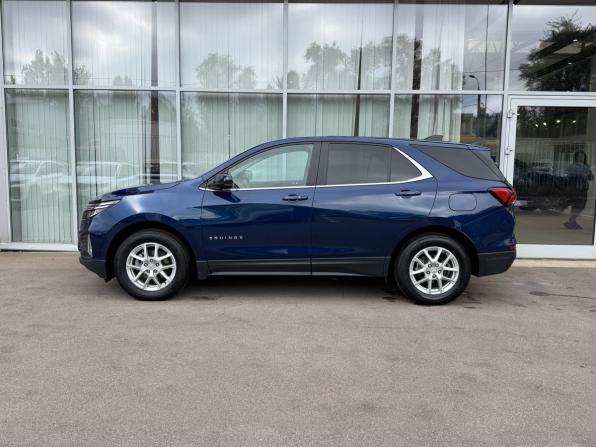 Chevrolet Equinox III Рестайлинг с пробегом 2022 года, цена 2 299 000 рублей, 48000 км, внедорожник, Автокод Объявления