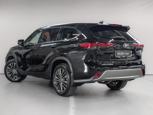 Toyota Highlander IV (XU70) с пробегом 2025 года, цена 5 290 000 рублей, 5585 км, внедорожник, Автокод Объявления