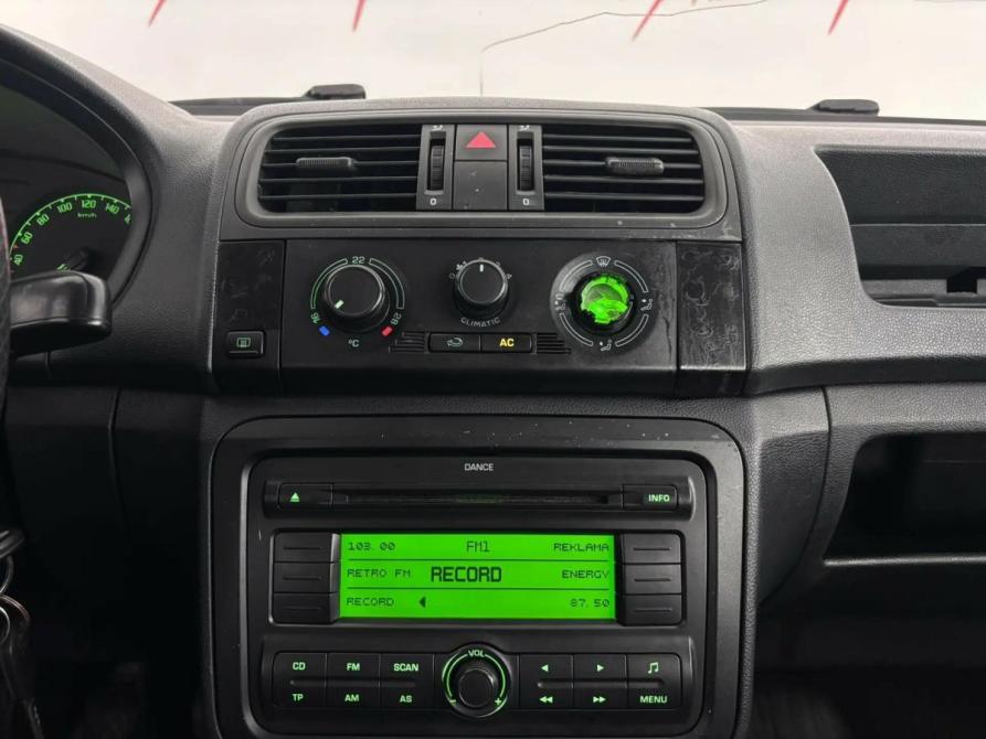 Skoda Fabia II Псков  - изображение 14