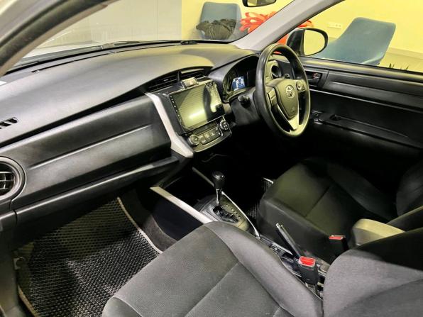 Toyota Corolla XI (E160 E170) Рестайлинг 2 с пробегом 2019 года, цена 1 331 000 рублей, 228549 км, универсал, Автокод Объявления