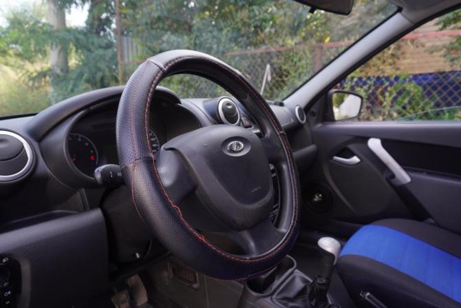 Lada (ВАЗ) Granta I с пробегом 2015 года, цена 439 000 рублей, 88670 км, лифтбек, Автокод Объявления